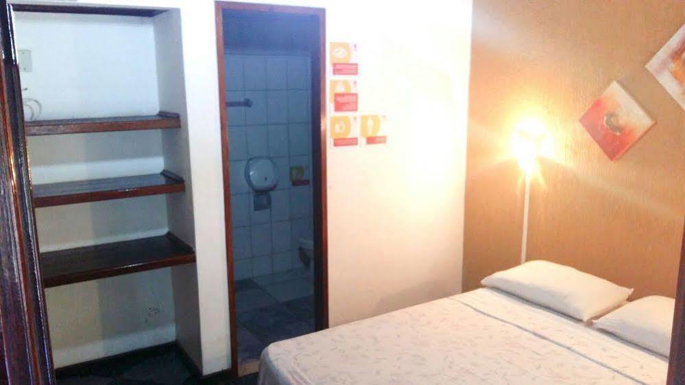 Beach House Ilha Grande Hostel Экстерьер фото
