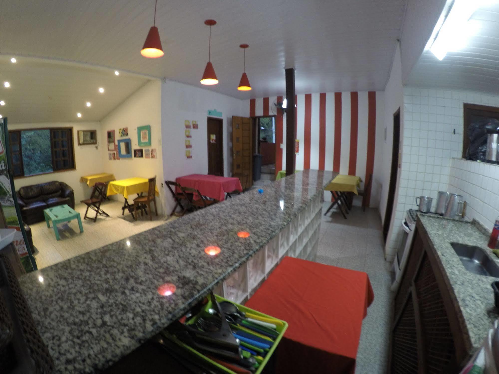 Beach House Ilha Grande Hostel Экстерьер фото